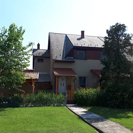 Nimrod Nyaralo Balatonfenyves